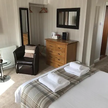 Guest house Cotswold House 4*